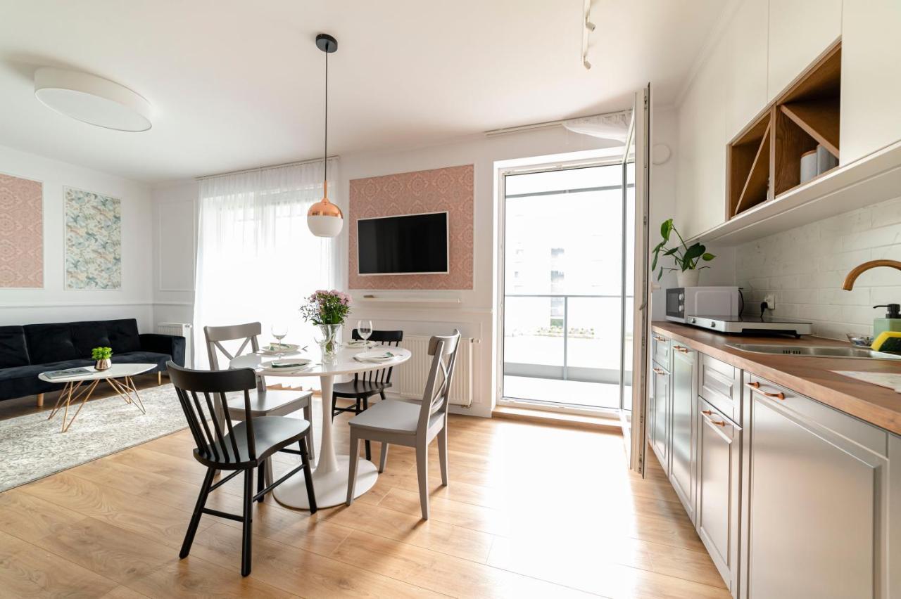 Heaven Apartment In The Old Town With Private Parking Gdansk Exterior photo